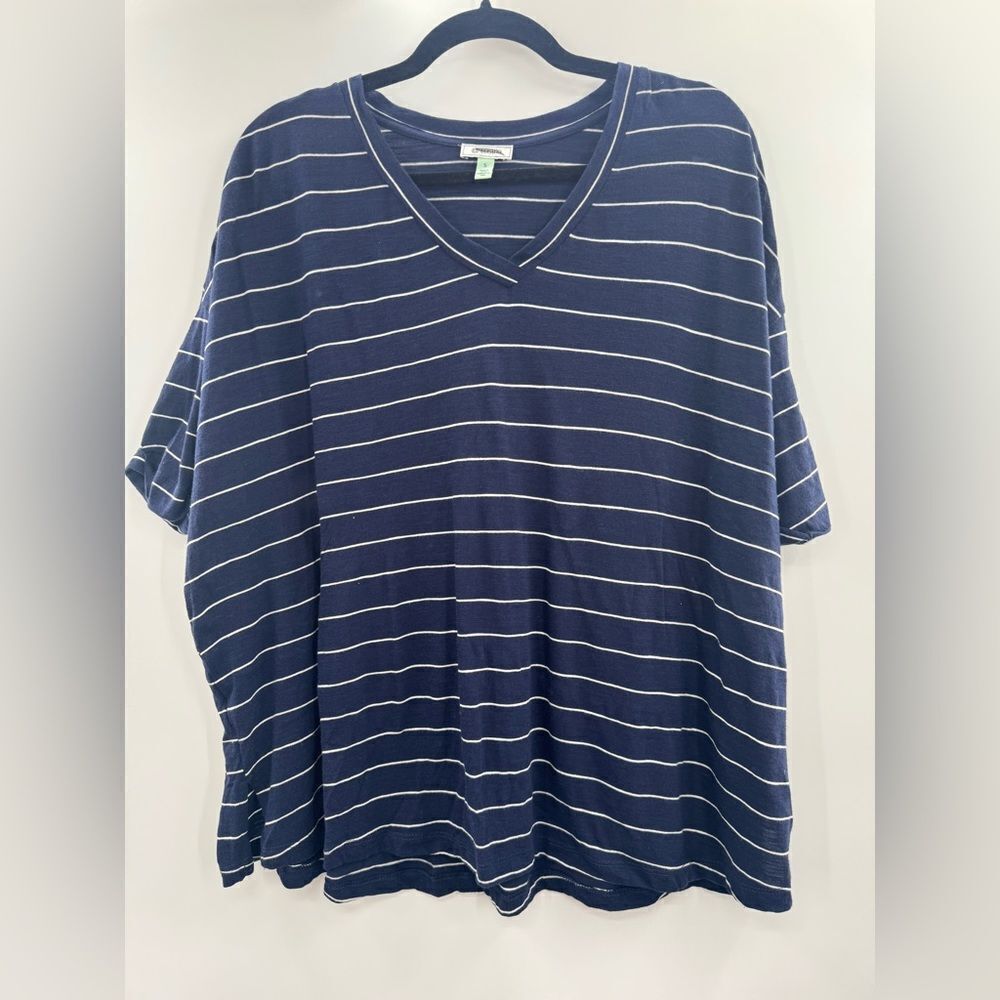 3/$20 Susina Oversize Blue/White Strips Tee size small
